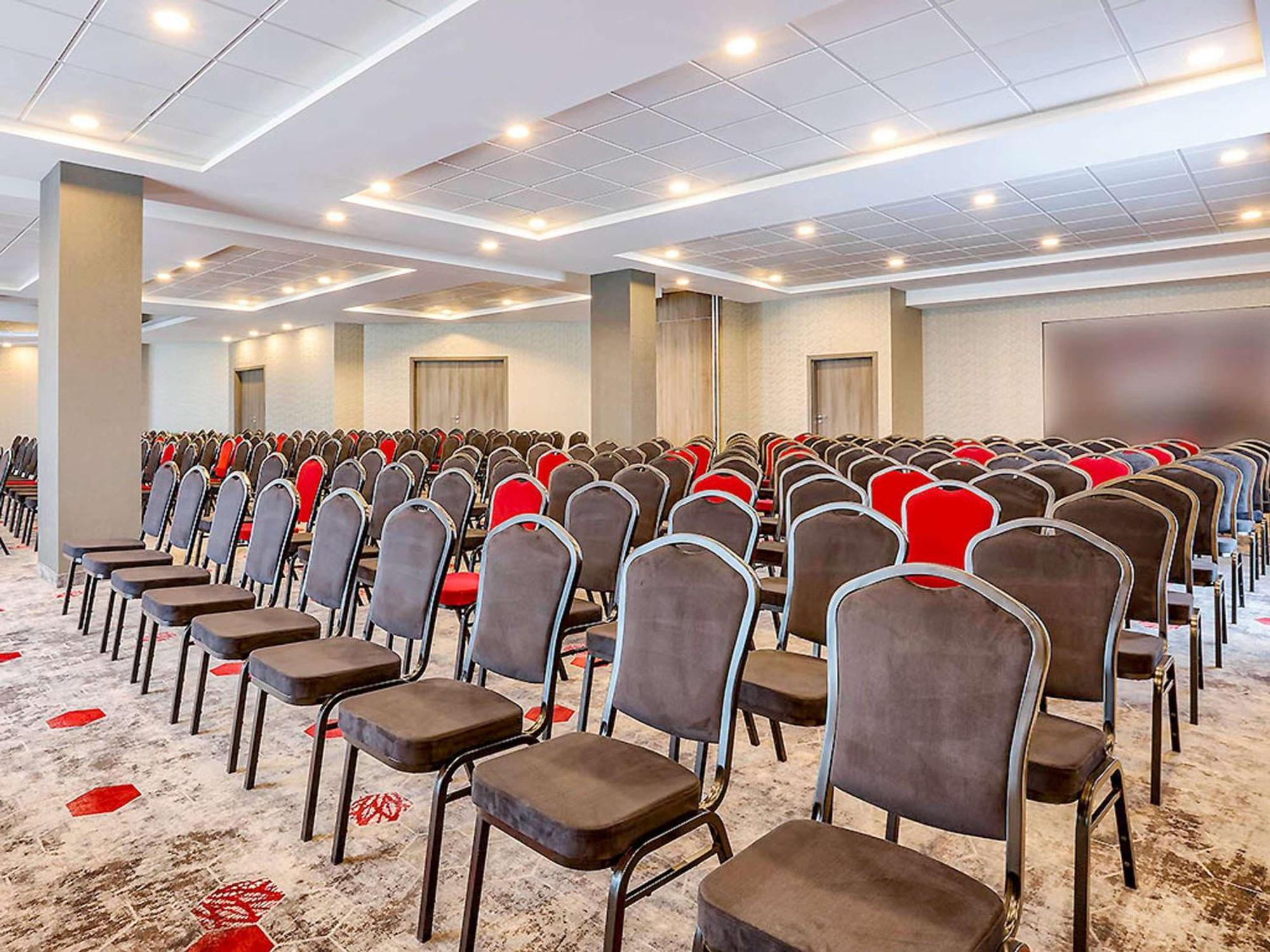 Ibis Styles Nowy Sacz Hotel Екстериор снимка